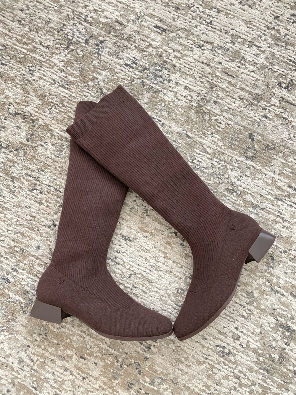 Vivaia Tara Pro Knee High Wool Boots Brown Size 9